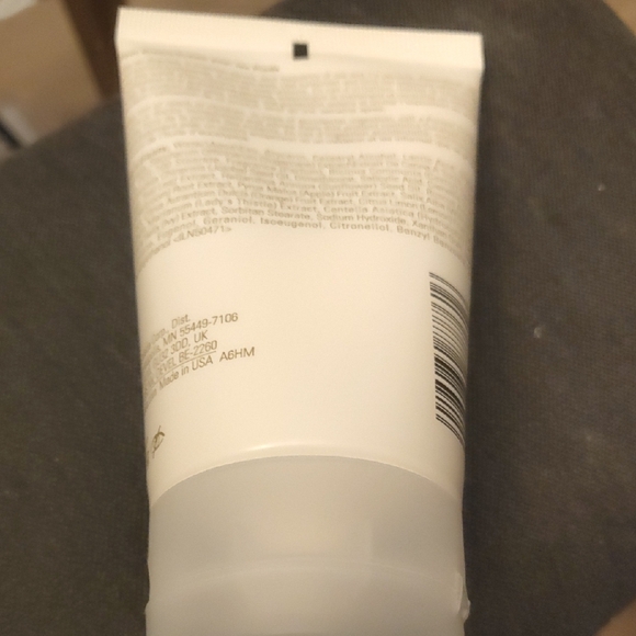 AVEDA Foot Relief Moisturizing Creme - White - Picture 2 of 2